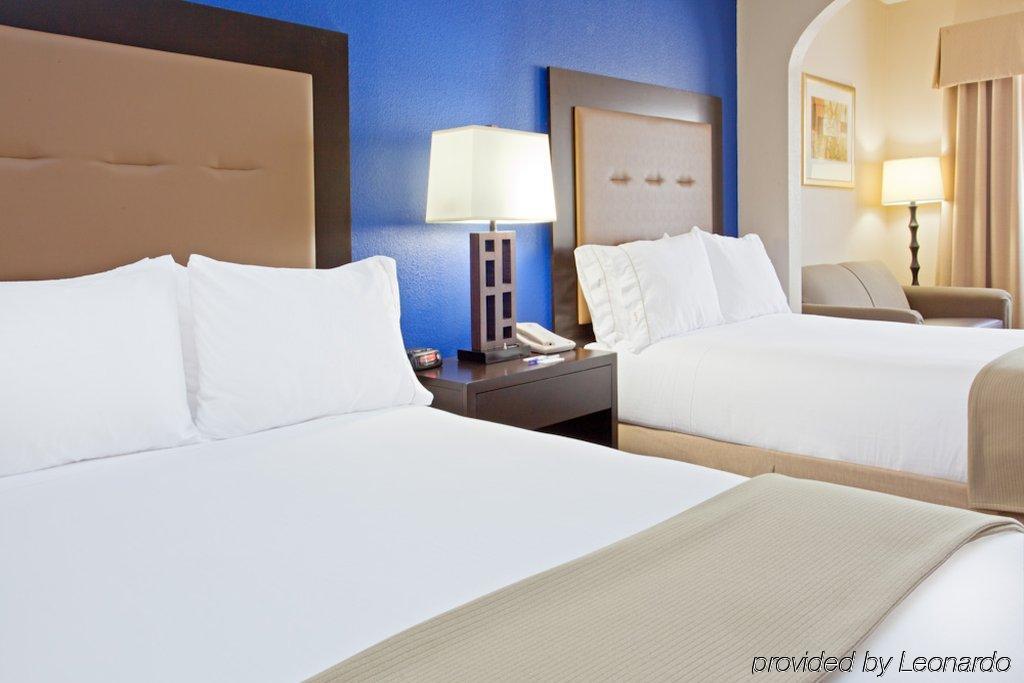 Holiday Inn Express Houston North-1960 Champions Area Louetta Buitenkant foto