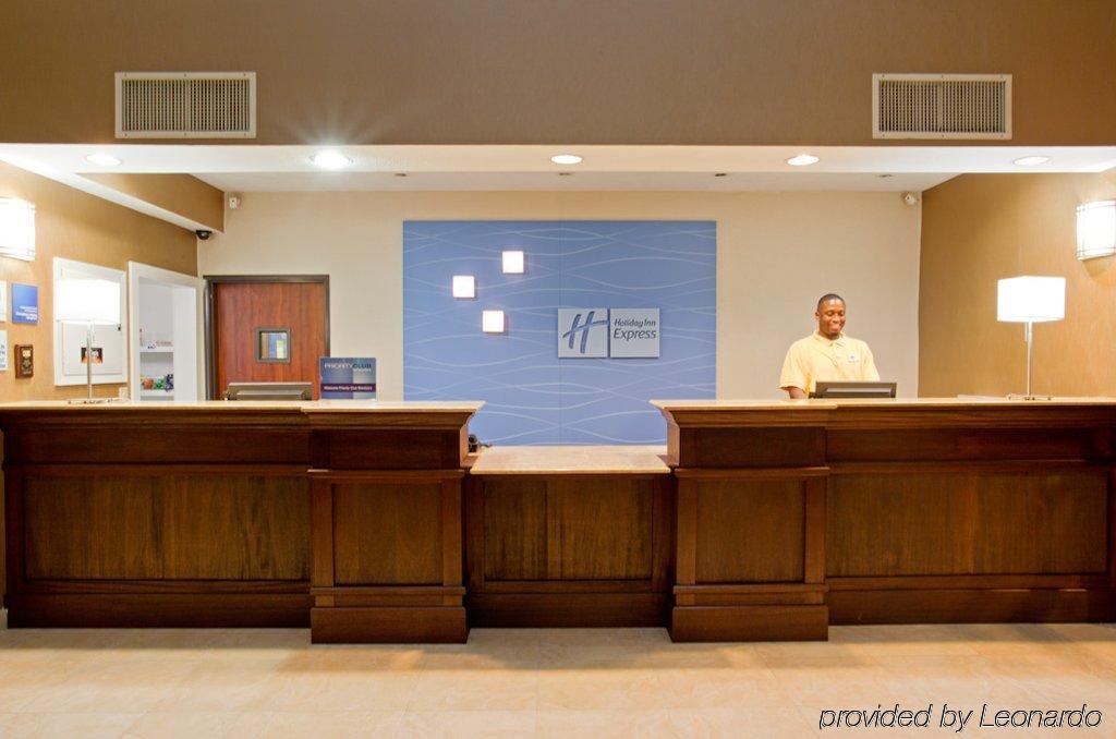 Holiday Inn Express Houston North-1960 Champions Area Louetta Buitenkant foto