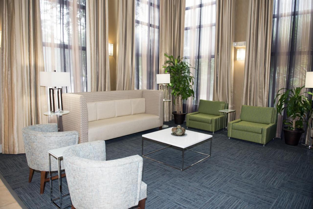 Holiday Inn Express Houston North-1960 Champions Area Louetta Buitenkant foto